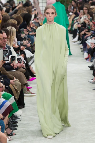 Look 51
